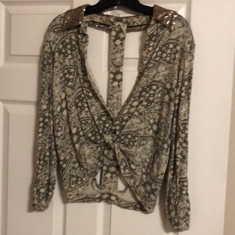 Casual/comfortable top